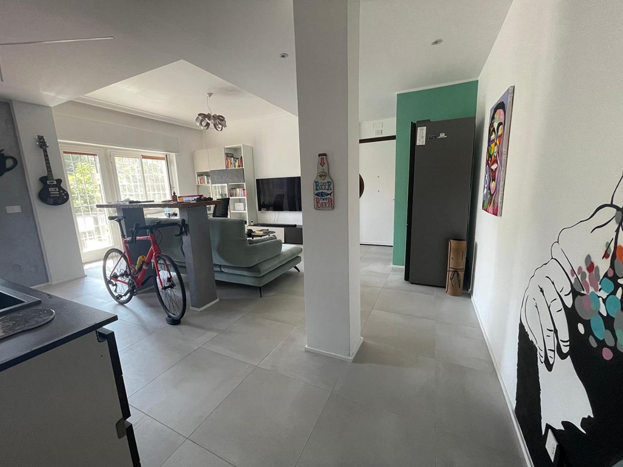 Stylish 1 Bedroom In Appartement